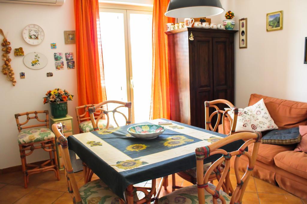 Bed And Breakfast Agrumi In Terrazza Aragona Exterior photo